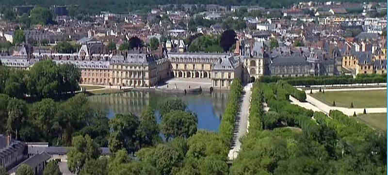 Le domaine de Fontainebleau et le ch&acirc;teau