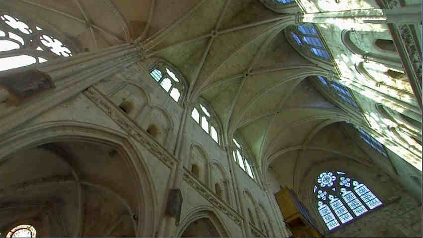 Eglise notre-Dame de la Nativit&eacute; &agrave; Moret-sur-Loing